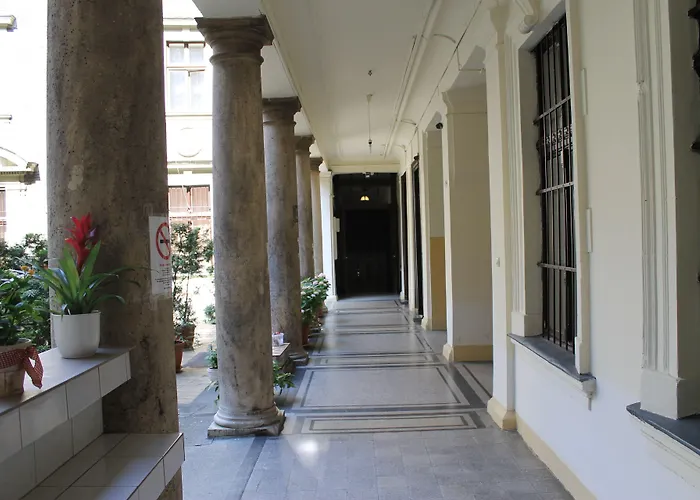 Omega Guesthouse BudapestAlbergo